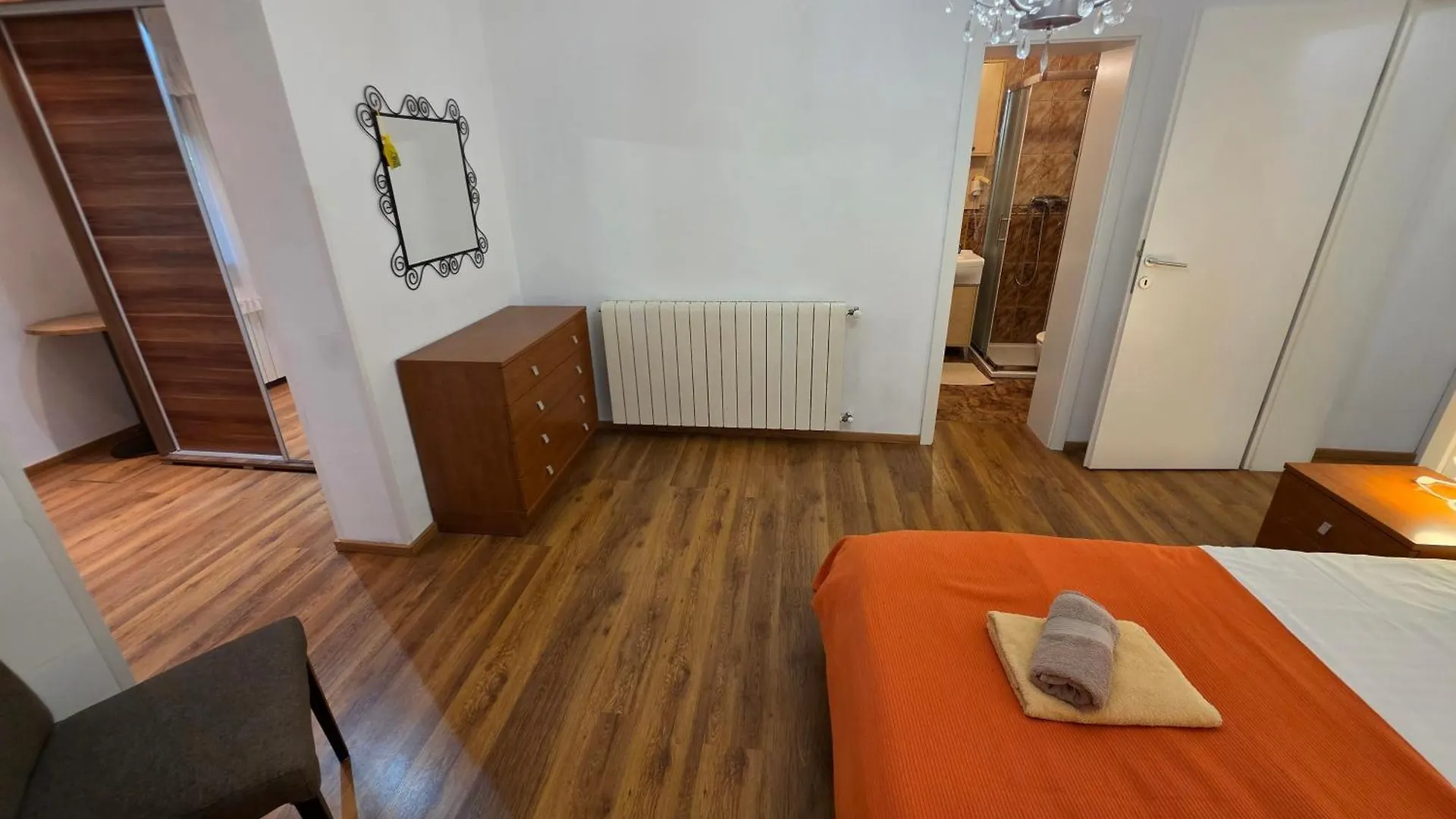 Apartments Villa Vera, 200 M From The Beach