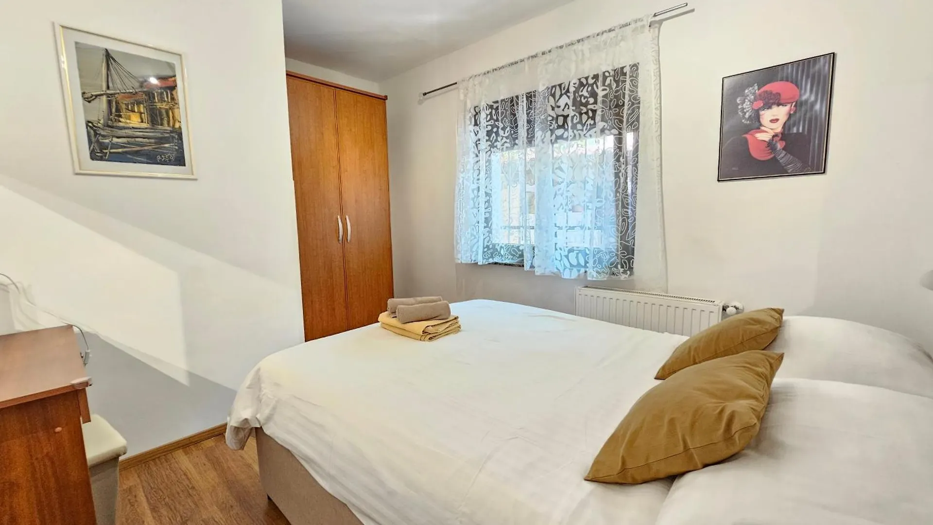 Apartments Villa Vera, 200 M From The Beach Novi Vinodolski